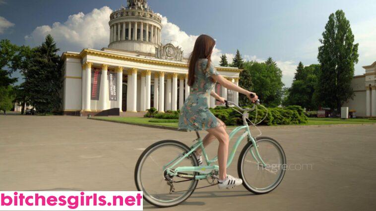 Mila Azul Nude Ukrainian Teen - milaazul4real Leaked Photos