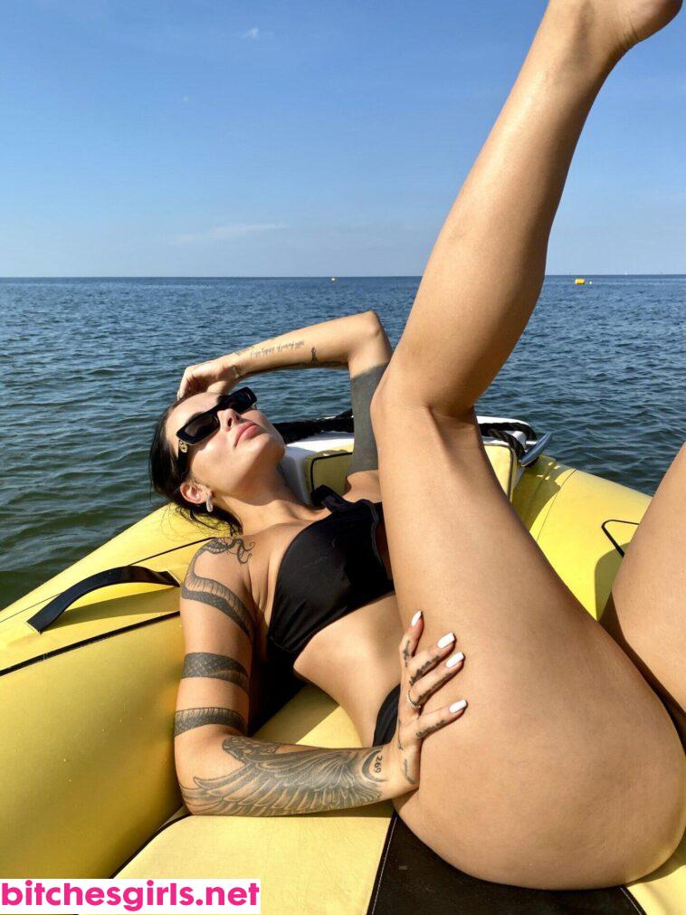 Zusjeofficial Instagram Nude Influencer - Zusje Leaked Nudes